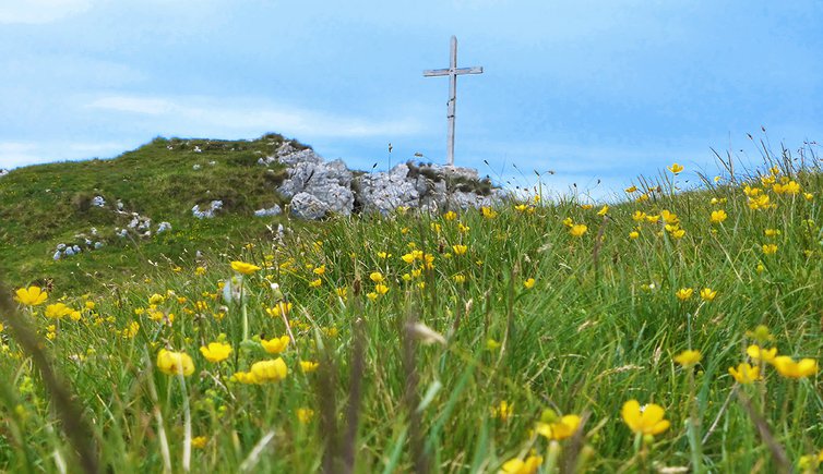 cima monte biaena croce di vetta