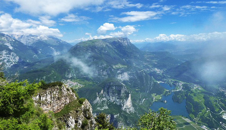 monte casale vista su valle dei laghi e paganella