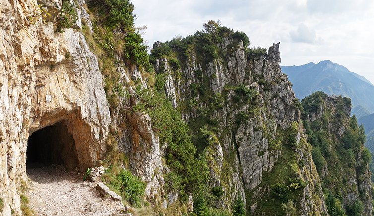 pasubio strada delle gallerie