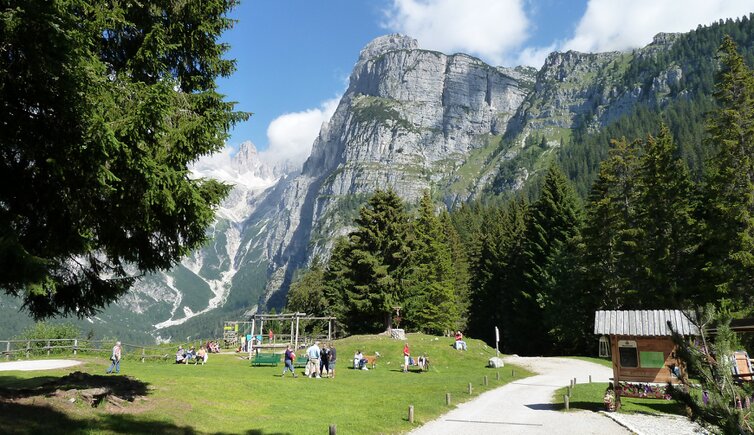 Rotaliana AT PeerRS C parco giochi dietro croz dell altissimo